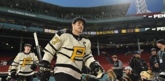 Sydney Crosby walks to locker room after practice prior to Winter Classic game